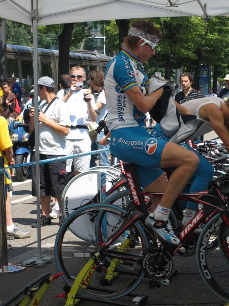 gal/Les_coureurs_au_depart_a_Strasbourg/Tour de France 2006 042.jpg